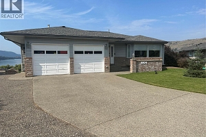 8804 Mariposa Place - Photo 2