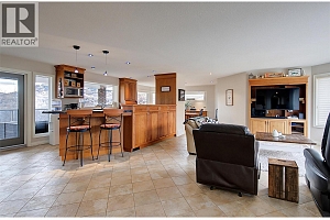 8804 Mariposa Place - Photo 7