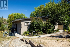 11307/11309 Coldstream Creek Road - Photo 41