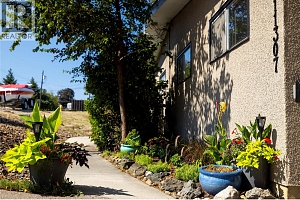 11307/11309 Coldstream Creek Road - Photo 9