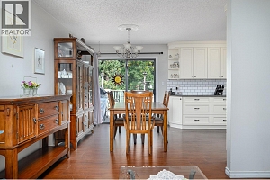 3478 Lockhart Crescent - Photo 11