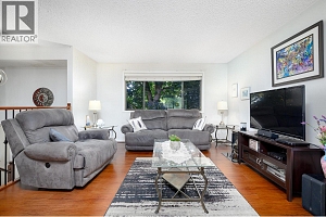 3478 Lockhart Crescent - Photo 14