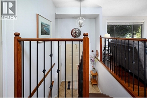 3478 Lockhart Crescent - Photo 16