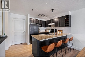 1093 Sunset Drive Unit# 307 - Photo 3