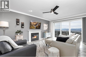880 Ackerman Court - Photo 2