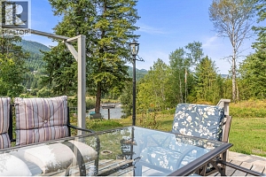 995 Shuswap River Drive - Photo 10