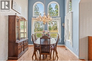 995 Shuswap River Drive - Photo 24