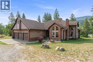995 Shuswap River Drive - Photo 4