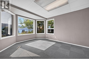 3715 Lornell Crescent - Photo 48