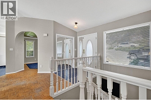 3715 Lornell Crescent - Photo 8
