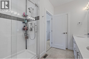 115 Wyndham Crescent Unit# 12 Lot# SL12 - Photo 33