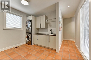 773 Barnaby Road - Photo 48