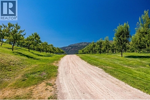 16080 Carrs Landing Road - Photo 38