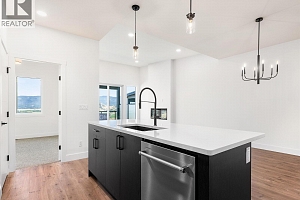 7735 OKANAGAN HILLS Boulevard Unit# 66 - Photo 17