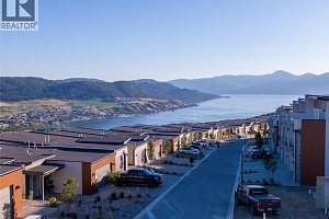 7735 OKANAGAN HILLS Boulevard Unit# 66 - Photo 2