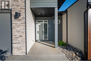 7735 OKANAGAN HILLS Boulevard Unit# 66 - Photo 7