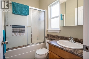 3774 Glover Avenue - Photo 34