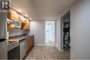 3774 Glover Avenue - Photo 38