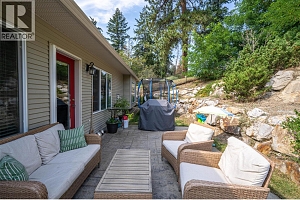 3774 Glover Avenue - Photo 58