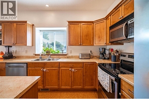 3774 Glover Avenue - Photo 8