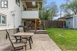 3900 17 Street - Photo 7