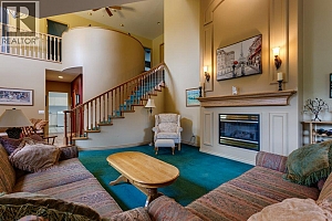 1061 Avondale Place - Photo 13