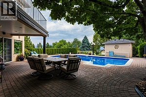 1061 Avondale Place - Photo 22