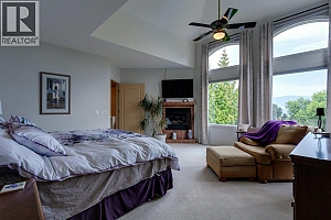 1061 Avondale Place - Photo 38