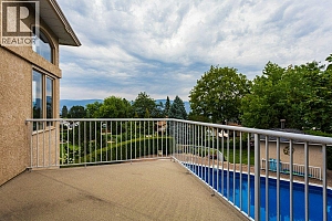1061 Avondale Place - Photo 40
