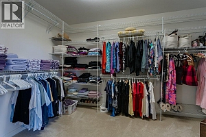 1061 Avondale Place - Photo 42