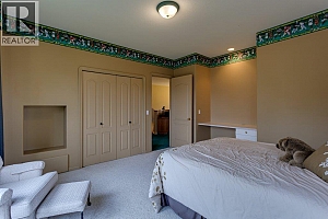 1061 Avondale Place - Photo 47