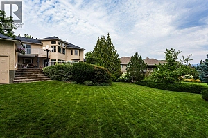 1061 Avondale Place - Photo 5