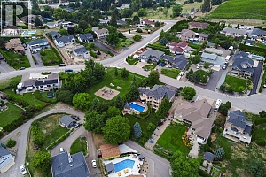 1061 Avondale Place - Photo 82