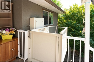 764 MAYFAIR Court - Photo 10