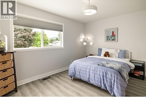 764 MAYFAIR Court - Photo 18