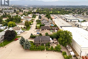 764 MAYFAIR Court - Photo 44