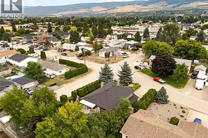 764 MAYFAIR Court - Photo 47