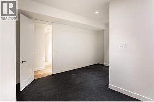 5650 The Edge Place Unit# 110 - Photo 53