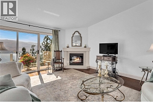4450 Ponderosa Drive Unit# 203 - Photo 2