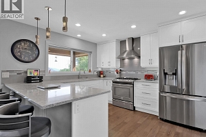 6090 Somerset Avenue - Photo 14