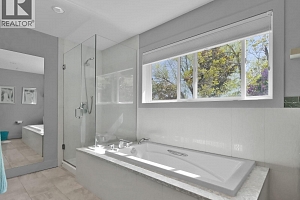 6090 Somerset Avenue - Photo 18