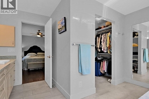 6090 Somerset Avenue - Photo 20