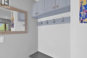 6090 Somerset Avenue - Photo 25