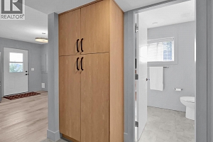 6090 Somerset Avenue - Photo 35