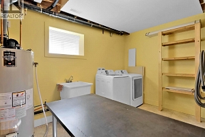 6090 Somerset Avenue - Photo 36
