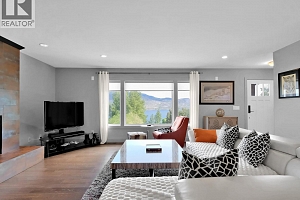 6090 Somerset Avenue - Photo 8