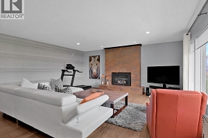 6090 Somerset Avenue - Photo 9
