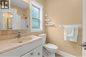951 MT. Begbie Drive - Photo 13