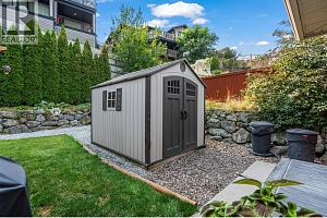 951 MT. Begbie Drive - Photo 31