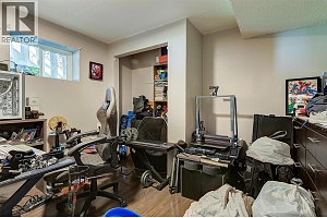 280 HOLBROOK Road W - Photo 35